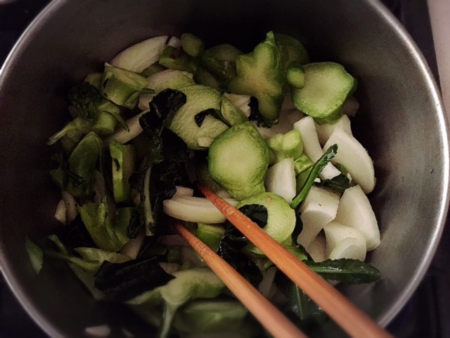 捨てないで美味しく食べよう！ブロッコリーの茎で簡単スープ