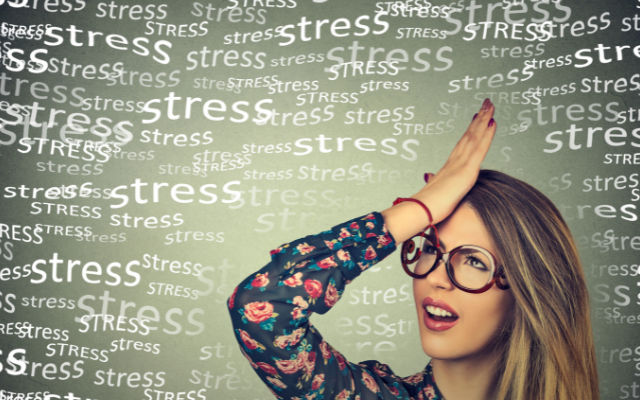 現代人特有の頭皮ダメージの要因