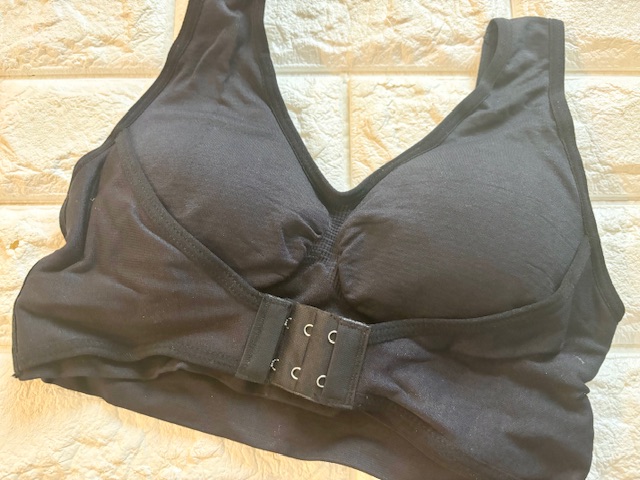 寝ながらバストケア！「ゆる圧ナイトブラ」