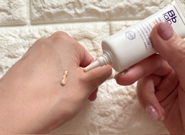 プラセンエッセンスプライマー（オークル）