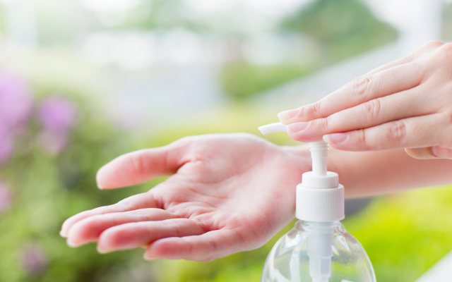 ホットクレンジングの使用量は適切に！過剰に使わないことがカギ