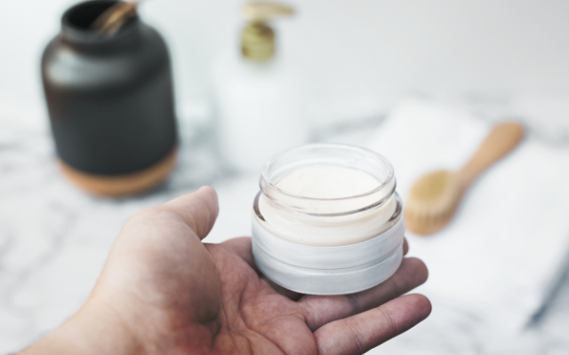 たるみ対策には保湿が必須