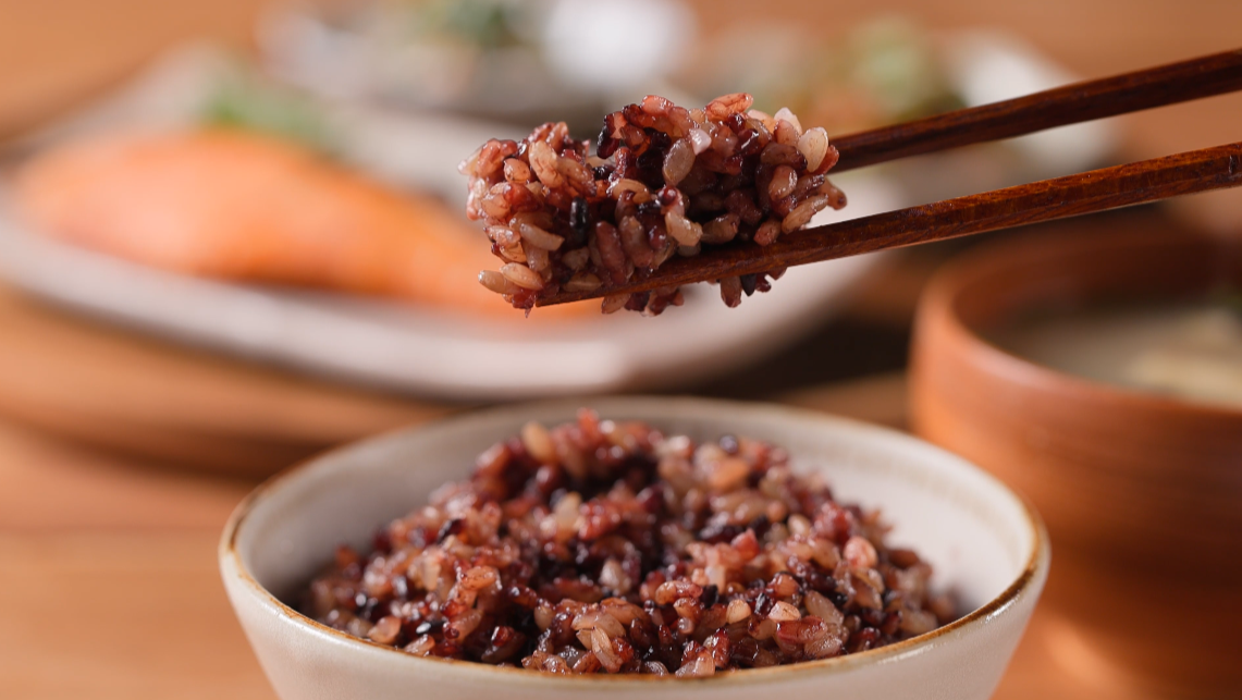 ダイエットにおすすめ雑穀米「金賞の一膳」