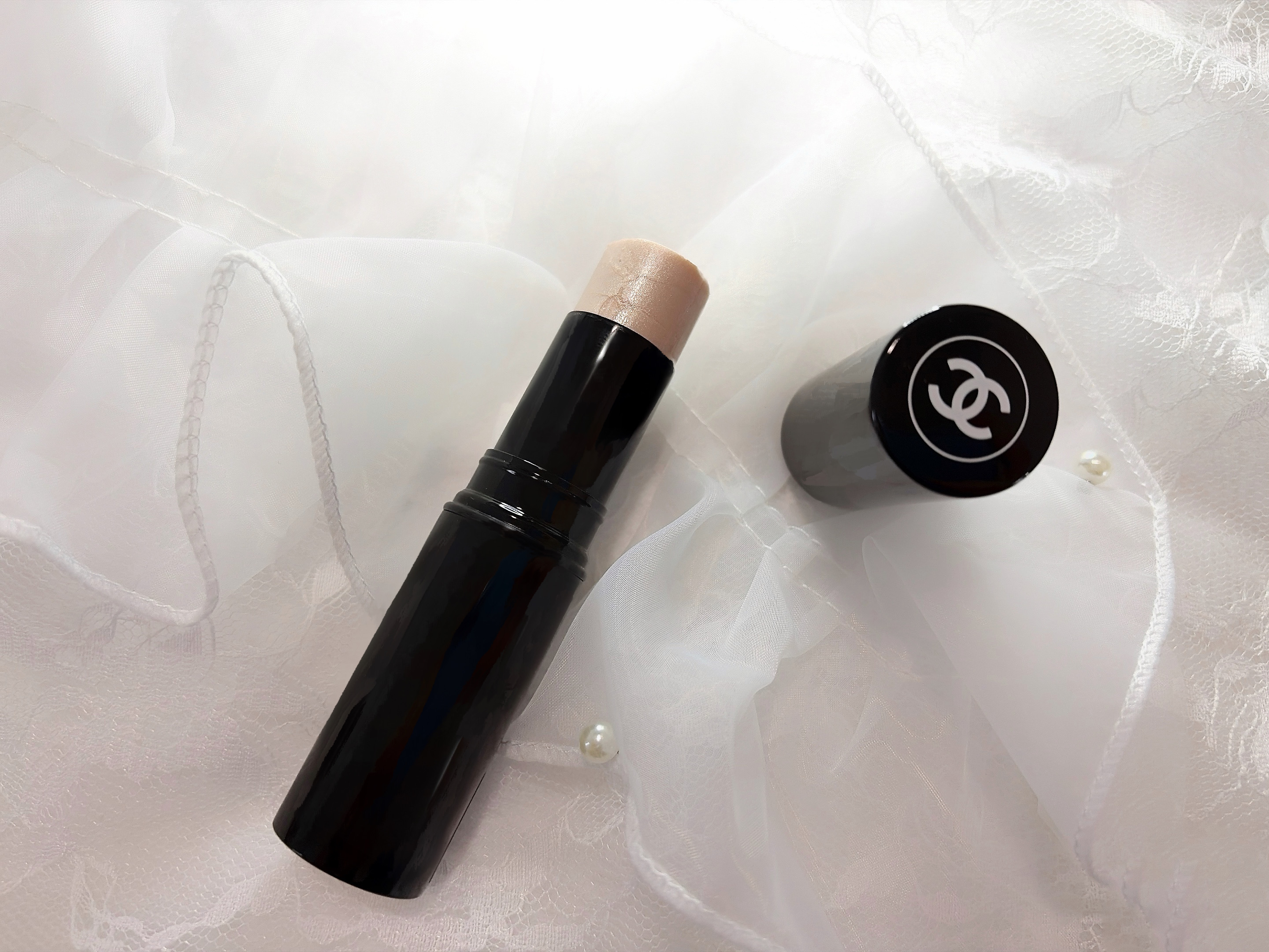 プチプラからデパコスまで!大人気バズりハイライトおすすめ3選