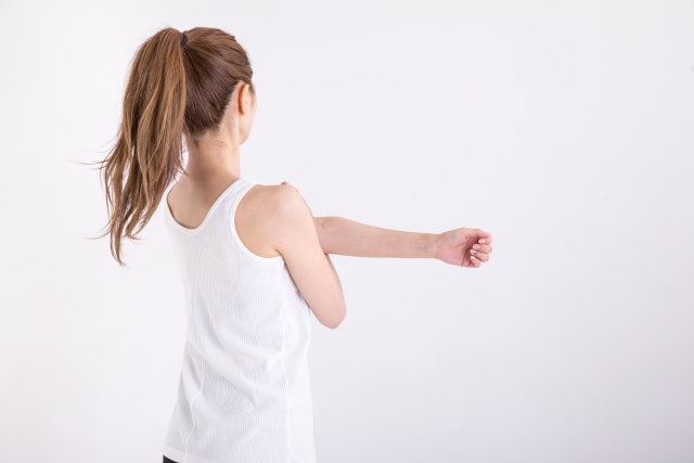 これなら毎日続けられる!布団で寝ながらできる簡単ストレッチ6選