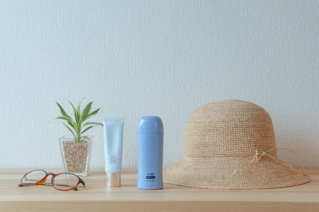【調査】日焼け止めを「毎日塗る」女性は45％！選ぶポイント1位は“SPF・PAの高さ”