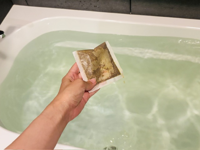 入浴剤「NIGHT BATH」