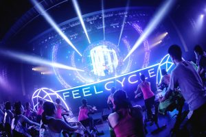 暗闇フィットネスの先駆け！FEELCYCLE LIVE 2017 LUSTERで体感した人気の理由
