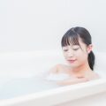 夏の入浴で健康度アップ！湯船に浸かるメリット＆効果的な方法