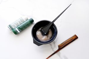 白髪が気になるあなたに！白髪ぼかしについて