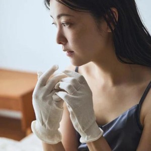おやすみ手袋 シルク混 ナイトケア手袋